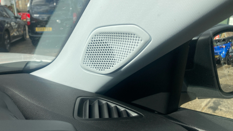 Peugeot 2008 100kW Allure Premium 50kWh 5dr Auto Electric Estate